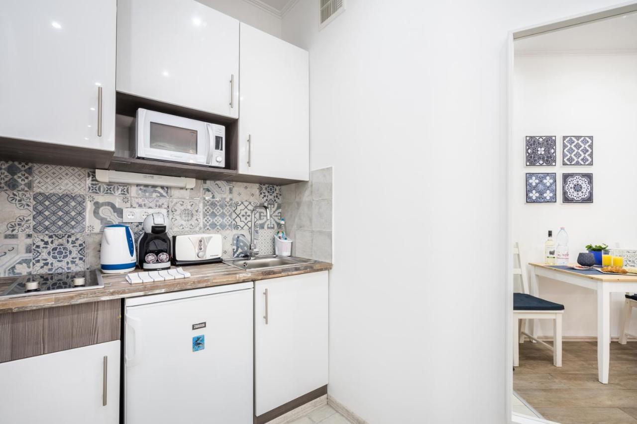 BpR SHINY Deluxe Home Budapest Extérieur photo
